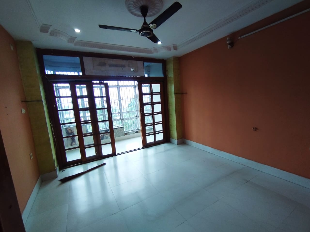 Unfurnished 3bhk in Shri Shirdi Sai Baba Mandir, Radha Nagar Path, Chachal, Six Mile, Guwahati, Assam, India for Rent